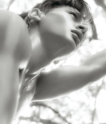 One For The Boys 5d8d185e7e01a.jpg