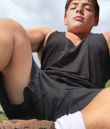 One For The Boys 5d8d18d25a5f6.jpg
