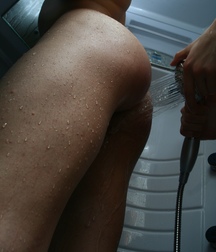 Aaron n Anton Shower 5d9bb426db743.jpg