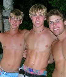bedtime boys 58ee2200a7617.jpg