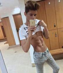Very hot... 58fccd9d5bab1.jpg