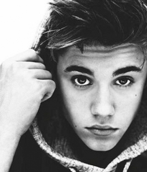 B&W face 5ba16b9d20a93.jpg