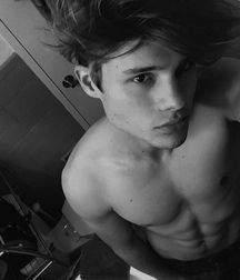 B&W face 5ba16bc90b3a4.jpg