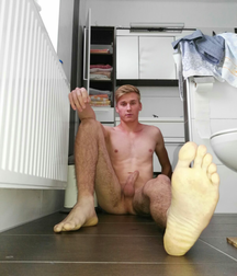 Net Feet 02 59342704af53a.png