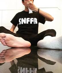 Socks, Feet & Sneakers 5b9101daaadc3.jpg