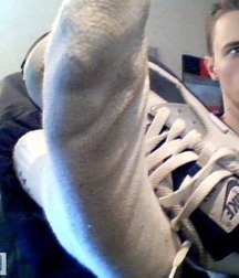 Socks, Feet & Sneakers 5b91020f87293.jpg