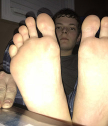 Socks, Feet & Sneakers 5b91021b7d2f0.jpg