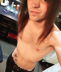 Me! 5aaefbdc5e3e0.jpg