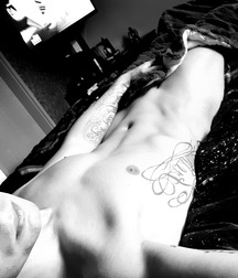Me :) 5d1f5c8ab1770.jpg