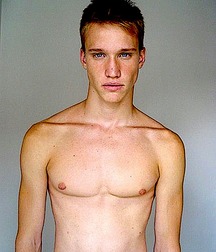 Garçons Sensuels (5) 5a2db30ba1d7d.jpg