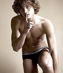 Garçons Sensuels (14) 5c16b39d800c5.jpg