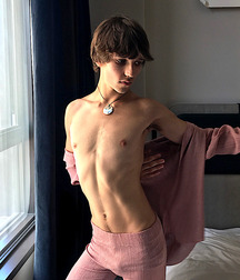 Garçons Sensuels (19) 5c16e5bac1ad1.jpg