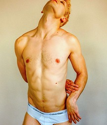 Garçons Sensuels (19) 5c16e5d7d635f.jpg