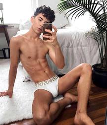 Garçons Sensuels (19) 5c16e5ffc4d2b.jpg