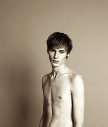 Garçons Sensuels (21) 5c65d85576ecc.jpg