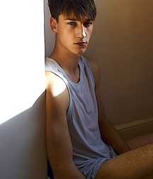 Garçons Sensuels (21) 5c65d876c5d7e.jpg