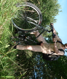 Jonathan Fredlund out on a bike ride strips naked. 590cf95f11bdf.jpg