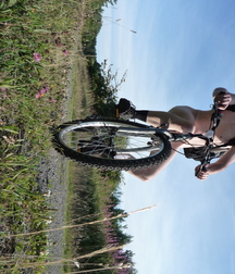 Jonathan Fredlund out on a bike ride strips naked. 590cf966b291e.jpg