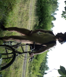 Jonathan Fredlund out on a bike ride strips naked. 590cfa181b91c.jpg