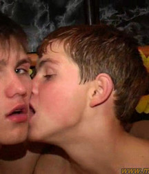 Random Guys Having Fun 59b4f4d550fc5.jpg