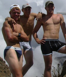 Random Guys 59e1bd8860f1f.jpg