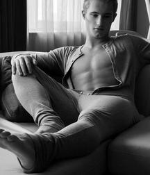 Jack Laugher (British Olympic Diver) 5b3752ed73ca9.jpg