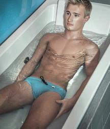 Jack Laugher (British Olympic Diver) 5b37530c2060a.jpg