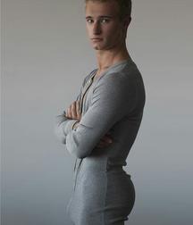 Jack Laugher (British Olympic Diver) 5b3753129c0d5.jpg