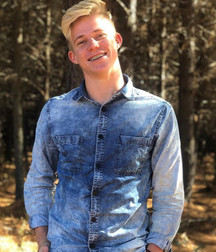 Beautiful blonde guy 5d21f5e302641.jpg