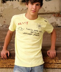 Gay Tube Maurice 60c7f1bfba6e6.jpg