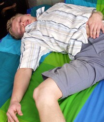 Oskar - on the bed boys porn 626d4d9eb911d.jpg