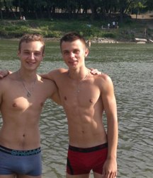 Uploaded by:kroun 591d0a419779d.jpg