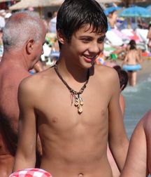 Uploaded by:kroun 5996da738e893.jpg