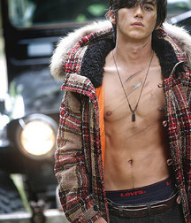 Uploaded by:kroun 5996db8727eb5.jpg