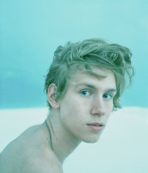 Uploaded by:kroun 5996dbe3f15be.jpg