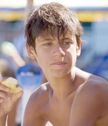 Uploaded by:kroun 5996dc249eb78.jpg