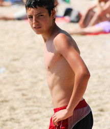 Uploaded by:kroun 5996de09cf79e.jpg