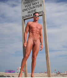 Random Nudist 5923be060c2d3.jpg