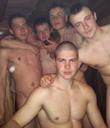 Nudist Guys II 5925e96c78ad0.jpg