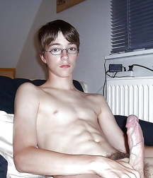 Nackte Jungs 5cb24226390b6.jpg