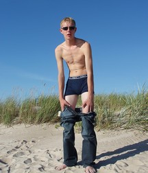 Artur 5b9798e707eea.jpg