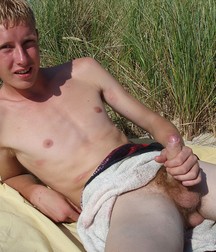 Artur 5b979958044ac.jpg