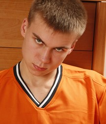 Steve 5bb27a60513f5.jpg