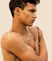 Beautiful Boys 5bc0ca8c36667.jpg
