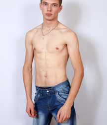 Bernard 5bc60849acaf3.jpg