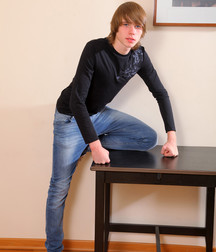 Christy 5be41627e408f.jpg