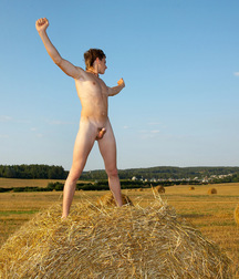 Jaroslav, after the corn harvest ***** 5be9ca4ab997c.jpg