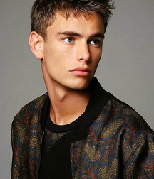 The Beauty of Youth 1 5bec78f18f5fc.jpg