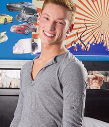 Casey 5bf2f1359b84e.jpg