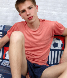 Richard 5bfb22706a60b.jpg